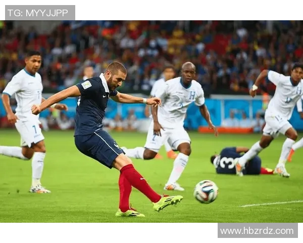 足球明星风采大揭秘精彩瞬间与个人成就全方位介绍